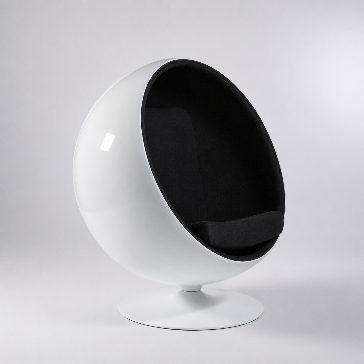 Ball Chair – eine Ikone als Raum im Raum