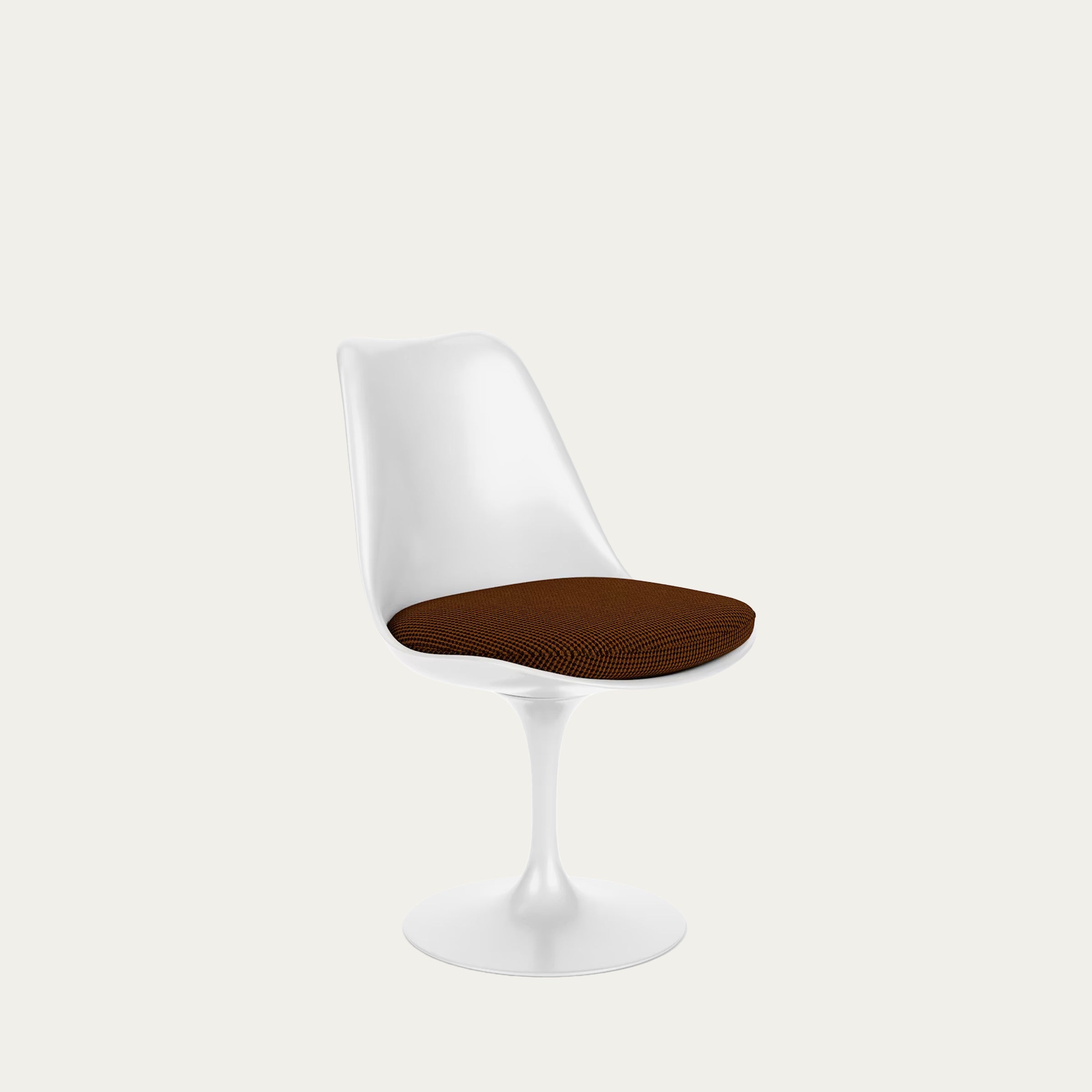 Ikonischer Tulip Chair von Eero Saarinen 1956 mit weißem Gestell und braunem Sitzpolster