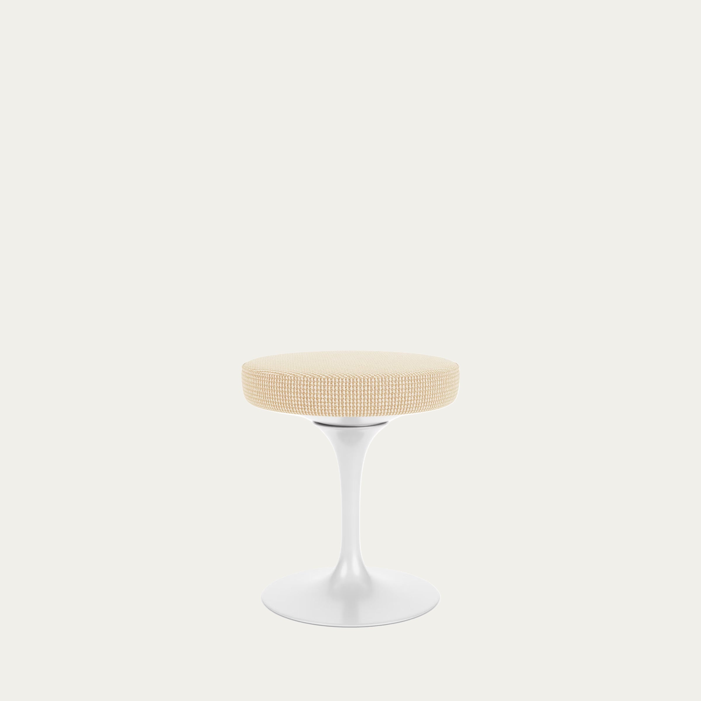 Tulip Stool von Eero Saarinen 1957 mit hellem Stoffbezug, gepolsterter Sitzfläche und ikonischem einbeinigen Fuß