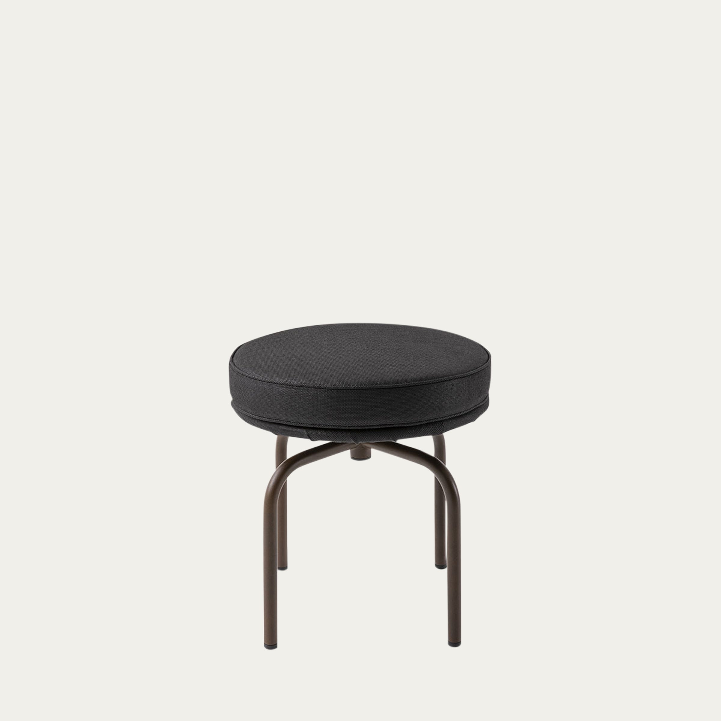 Runder LC8 Drehhocker von Le Corbusier mit dunkelgrauem Stoffpolster und braun lackierten Stahlbeinen