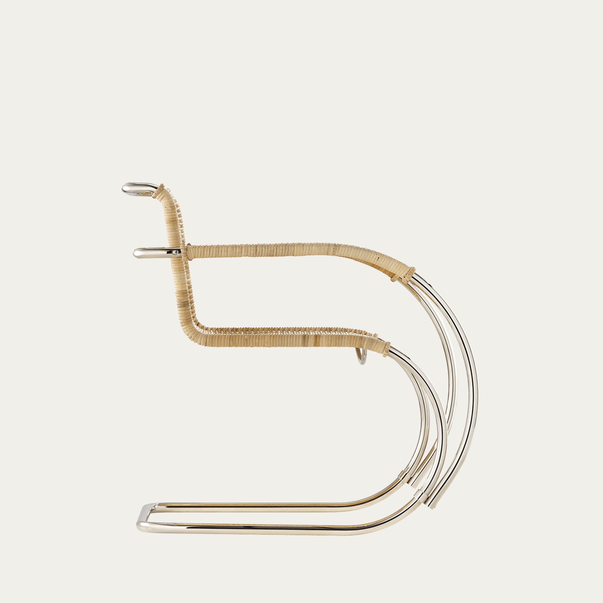 MR Chair with armrests - Ludwig Mies van der Rohe 1927